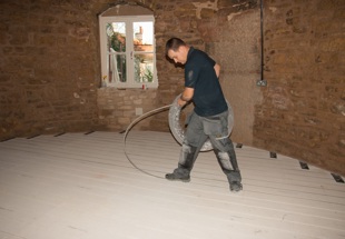 Warm water underfloor heating systems